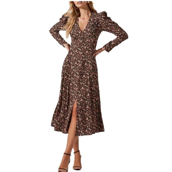 ASTR Covered Button Midi Dress Size Medium - Picture 2 of 8